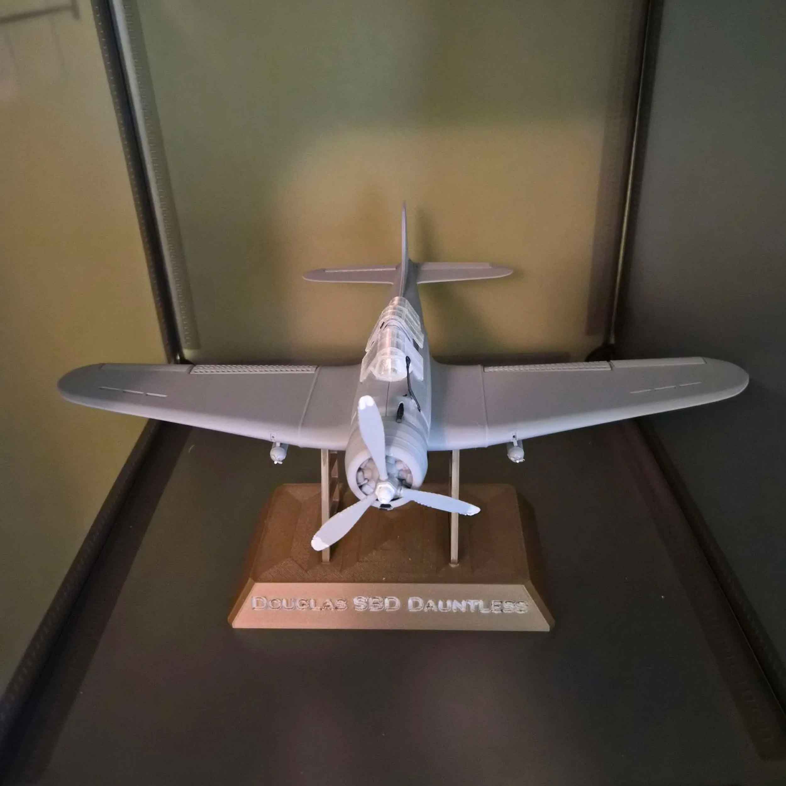 ماکت هواپیمای جنگی Douglas SBD Dauntless - تصویر 2