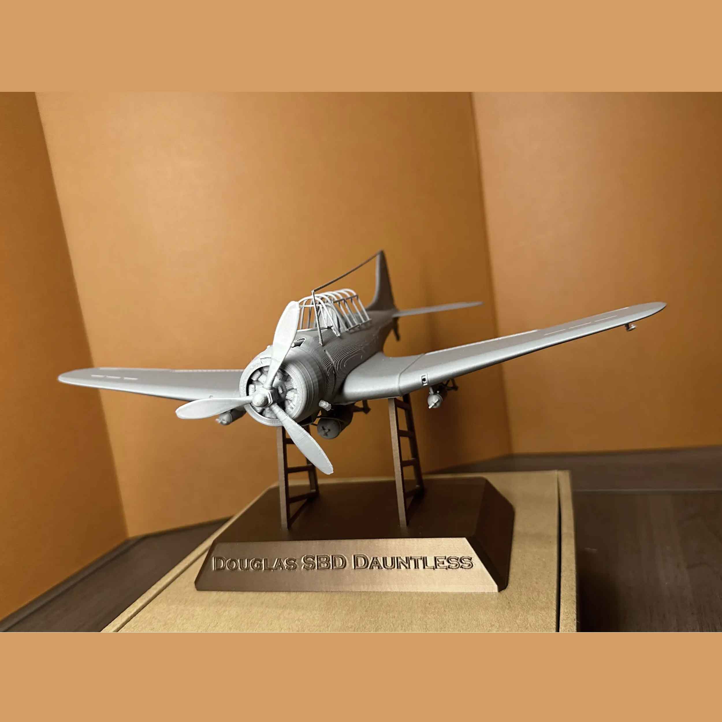 ماکت هواپیمای جنگی Douglas SBD Dauntless - تصویر 5