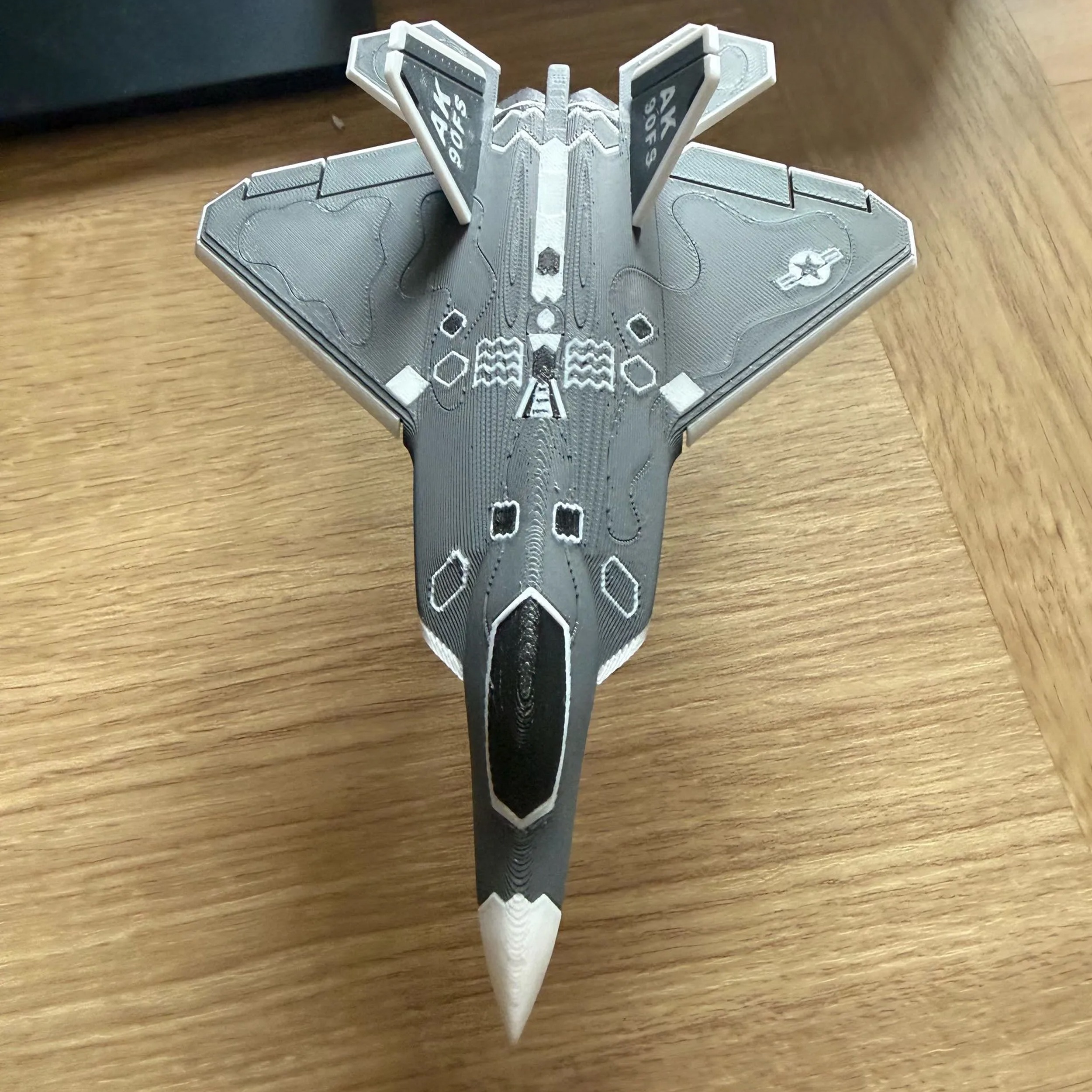 ماکت دکوری جنگنده اف-22 رپتور F-22 Raptor - تصویر 4