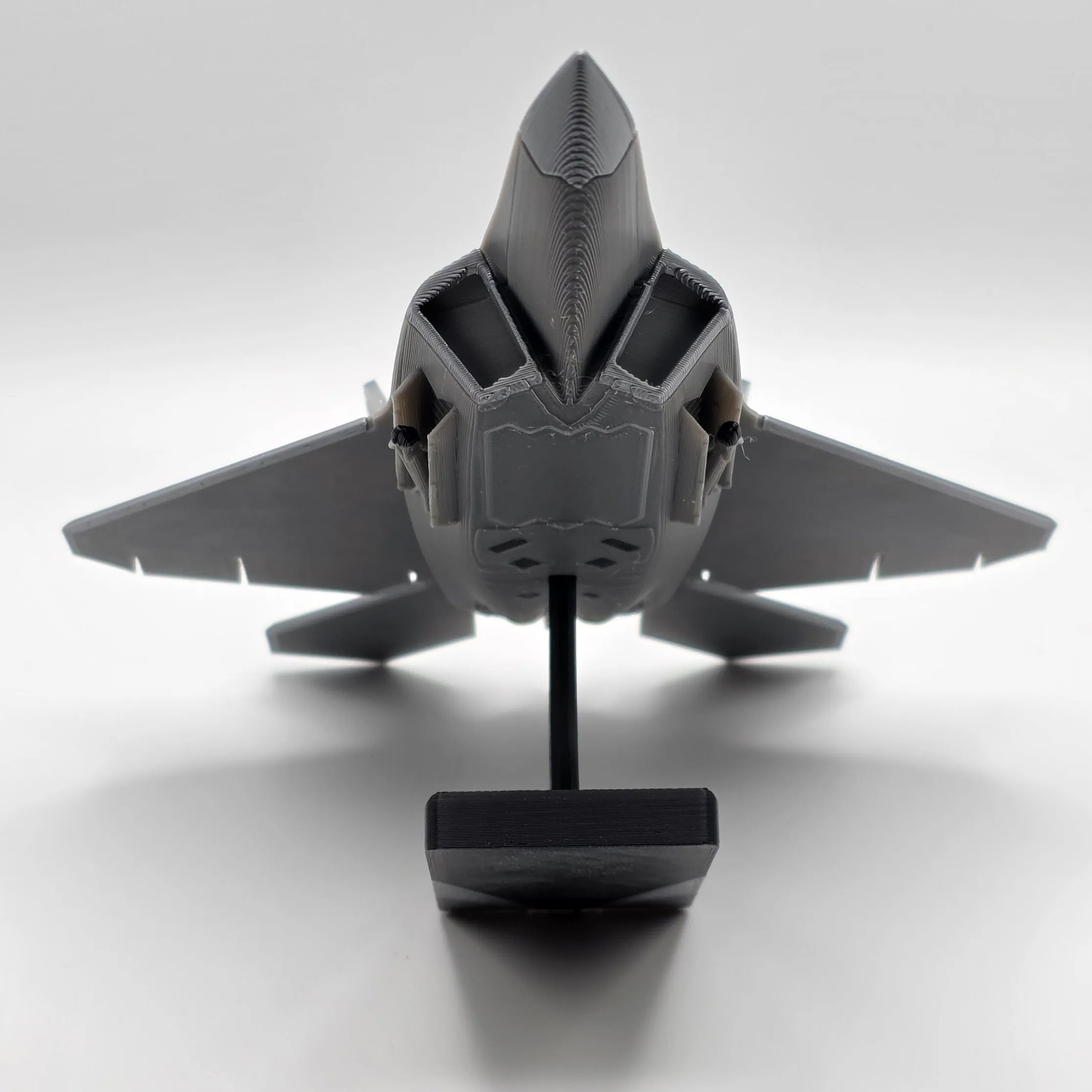 ماکت دکوری جنگنده اف-22 رپتور F-22 Raptor - تصویر 6